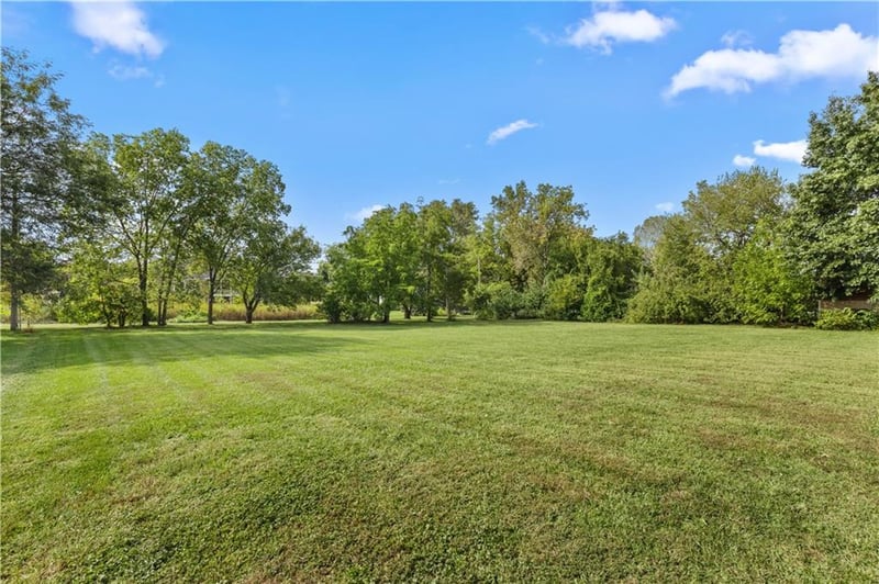 12461 W 154th Ter, Overland Park, KS 66221