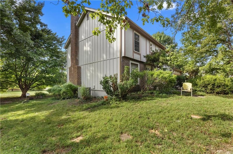 12461 W 154th Ter, Overland Park, KS 66221