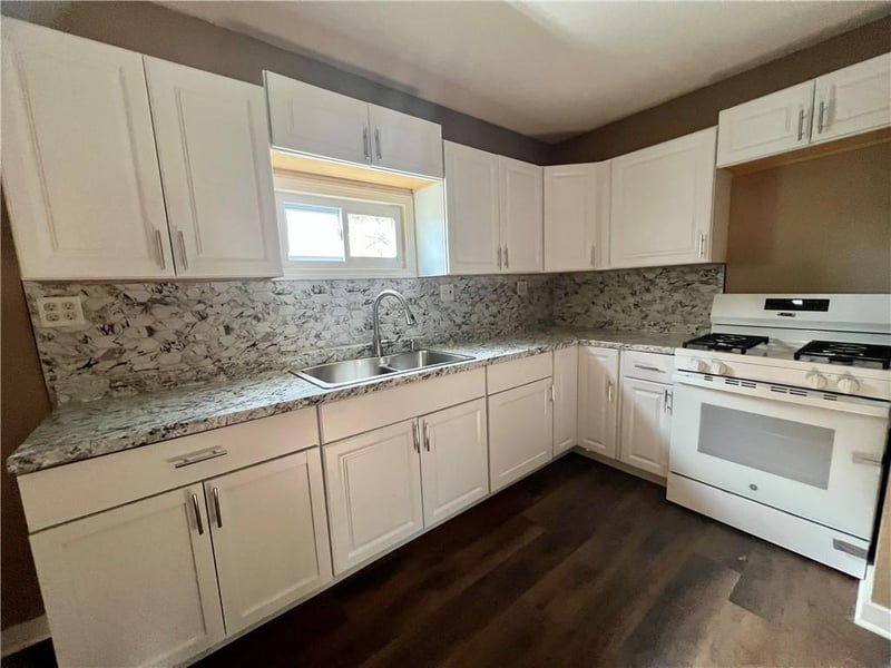 407 Washington N/A, La Harpe, KS 66751