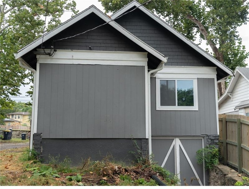 5337 Woodland Ave, Kansas City, MO 64110