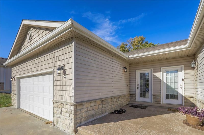 10408 45th Ter, Kansas City, MO 64133