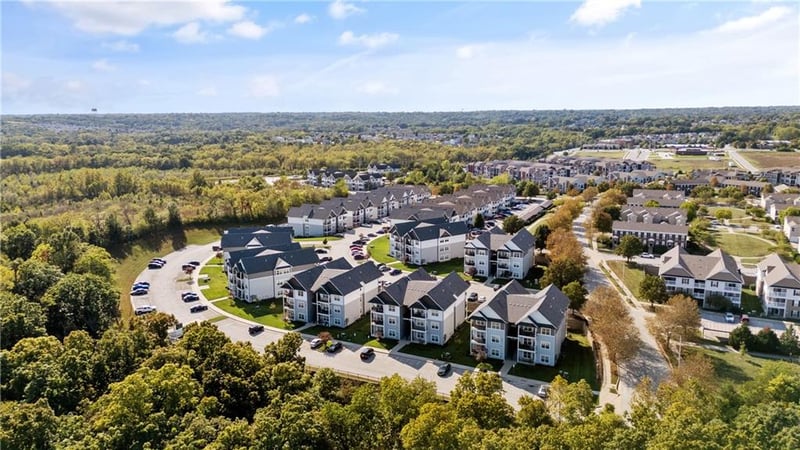 5711 80th Ter, Kansas City, MO 64119