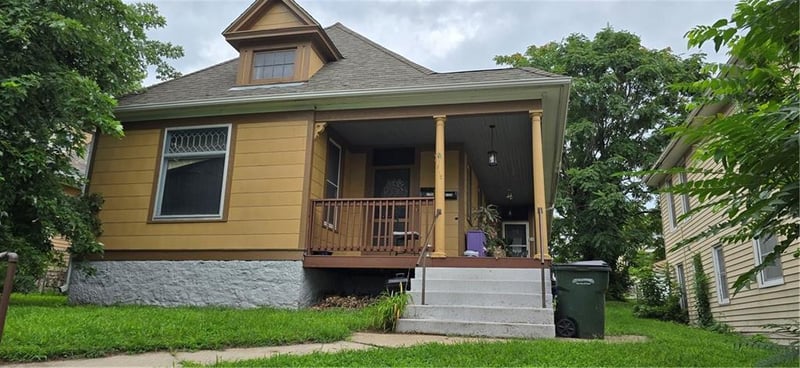 512 Miami St, Leavenworth, KS 66048