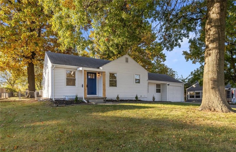 8613 W 54th Ter, Merriam, KS 66202