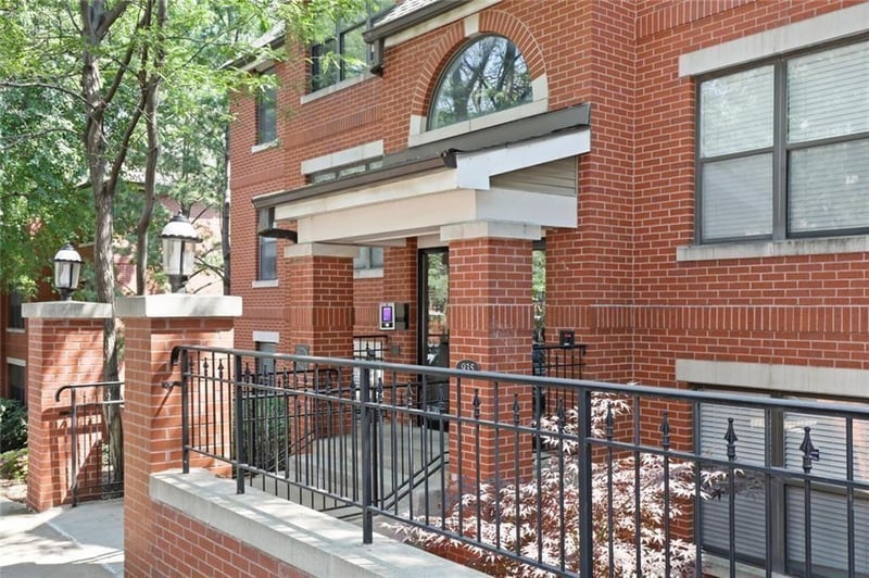 435 W 9th #103 St #103, Kansas City, MO 64105