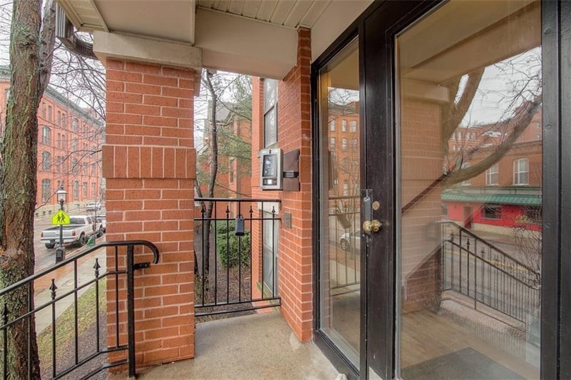 435 W 9th #103 St #103, Kansas City, MO 64105