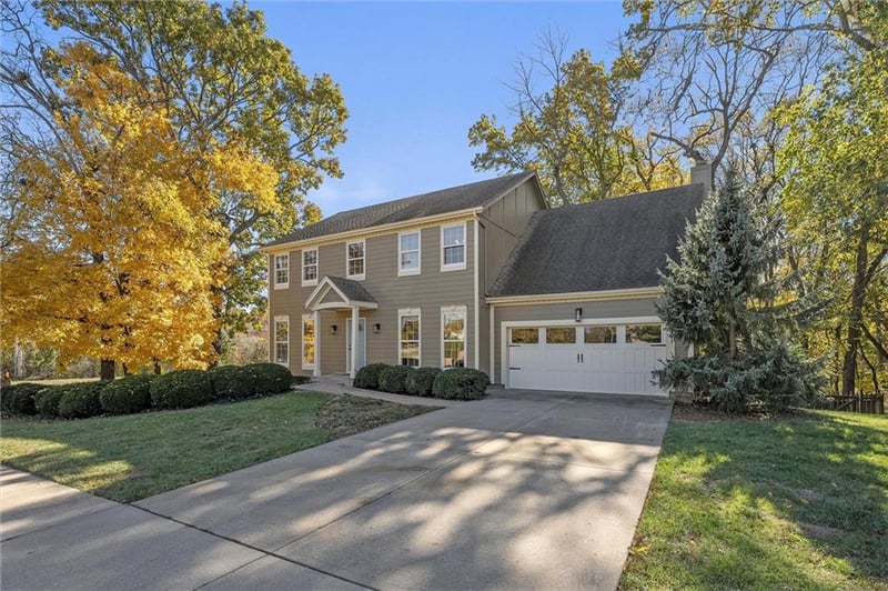 5501 155th St, Overland Park, KS 66223