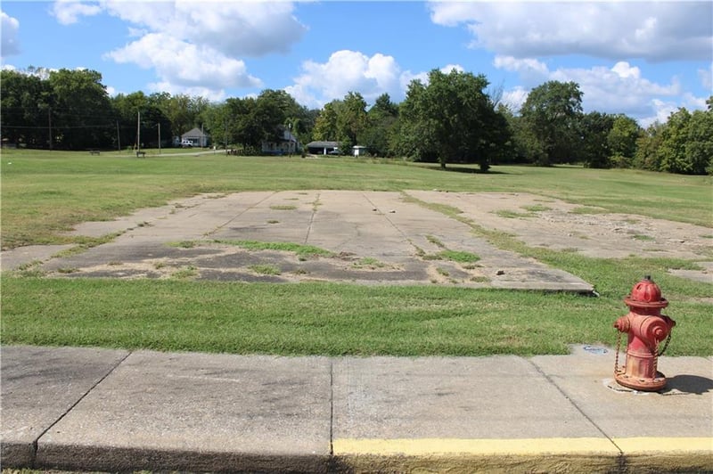 S Military Ave, Mulberry, KS 66756