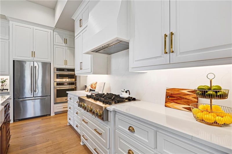 24949 98th Pl, Lenexa, KS 66227