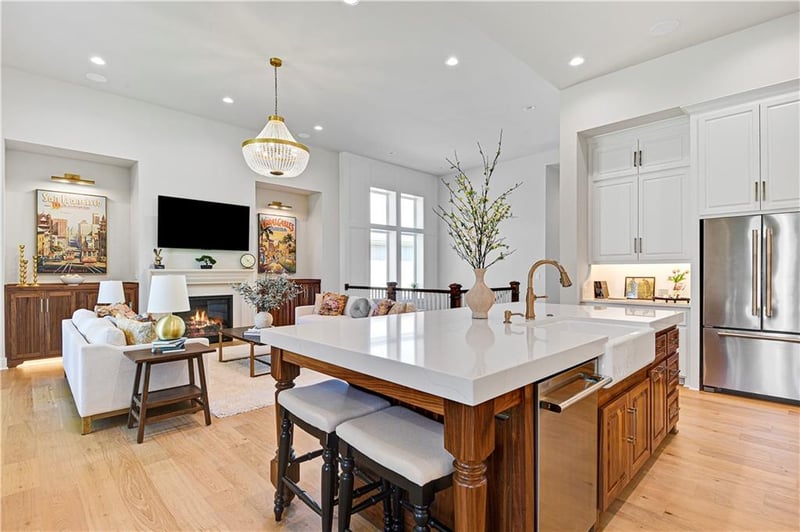 24949 98th Pl, Lenexa, KS 66227