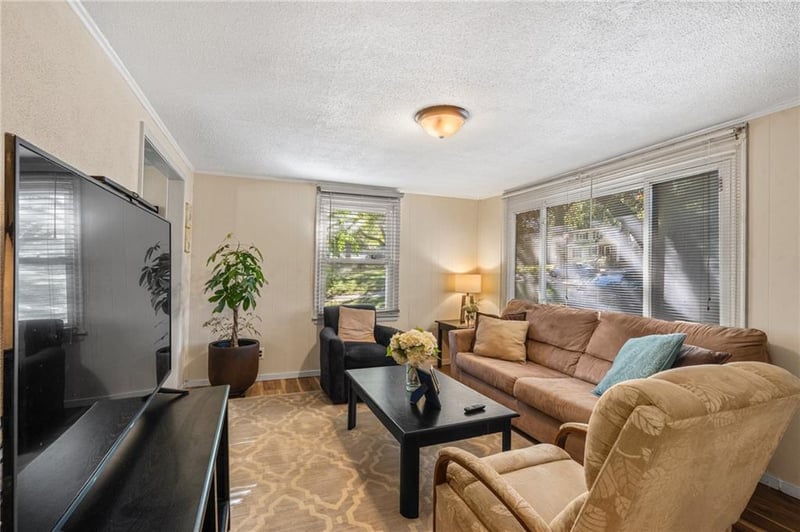 3109 8th Ter, Kansas City, KS 66103