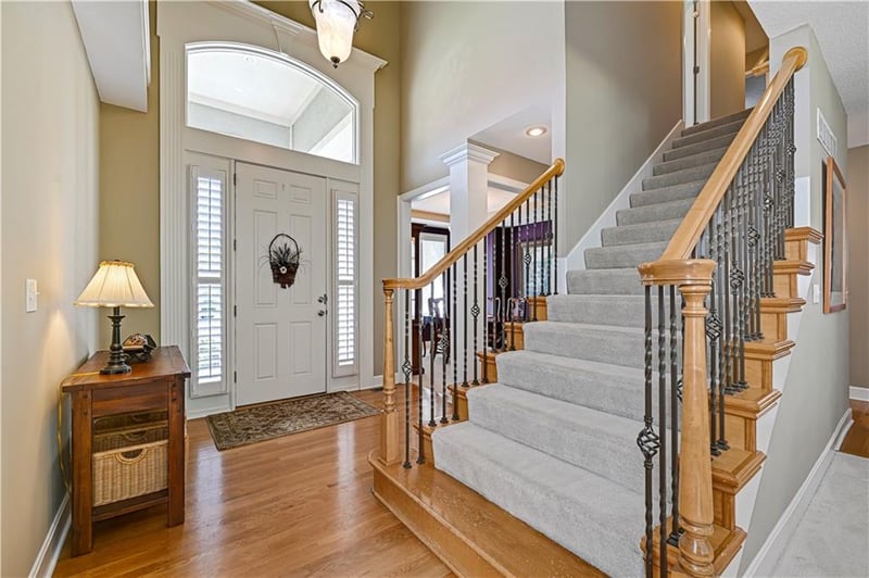 16241 Birch St, Overland Park, KS 66085