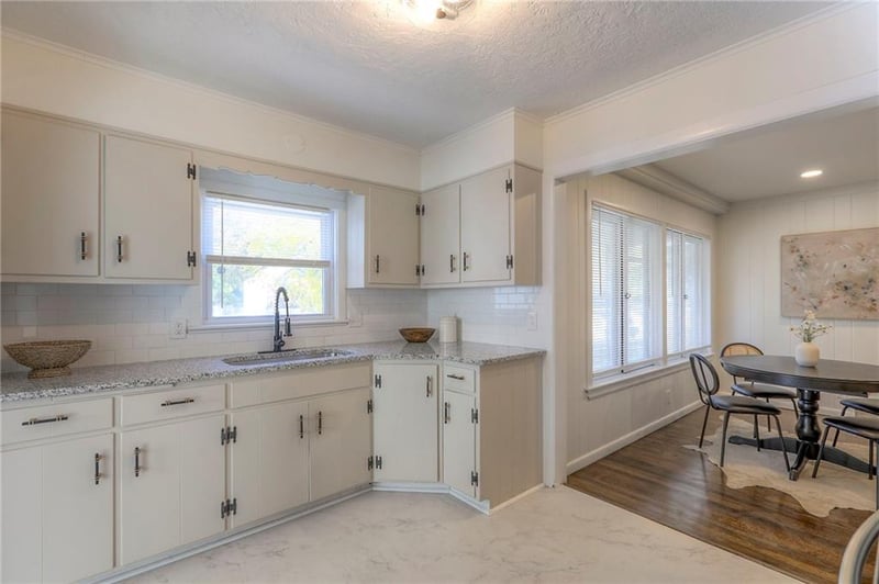 1923 Norton Ave, Independence, MO 64052