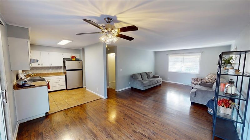 4542 50th St, Roeland Park, KS 66205