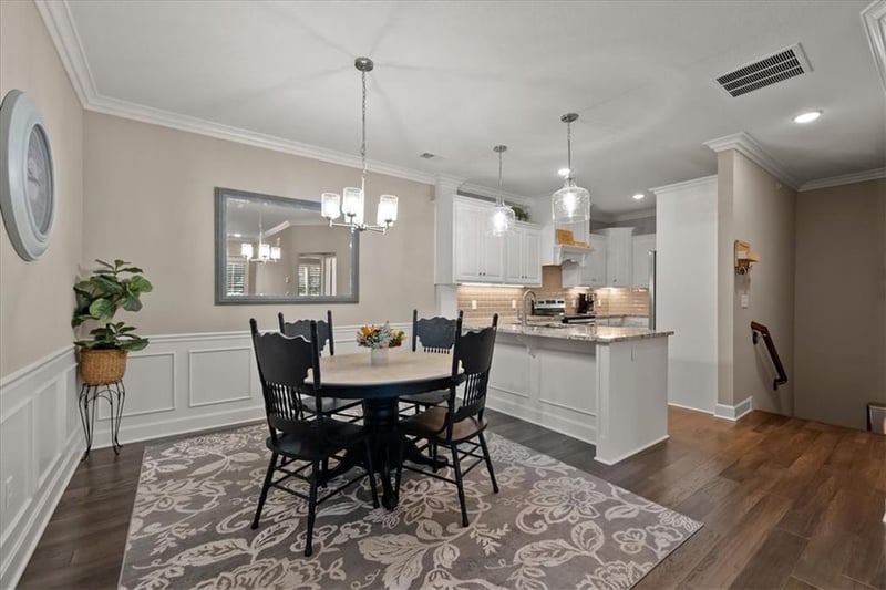 15908 Fontana St #240, Overland Park, KS 66085