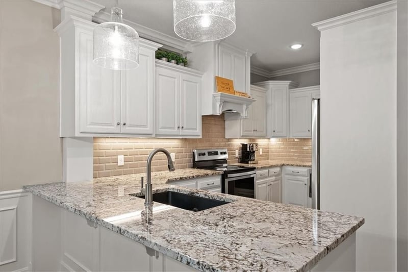 15908 Fontana St #240, Overland Park, KS 66085