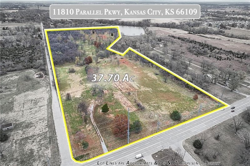 11810 Parallel Pw, Kansas City, KS 66109