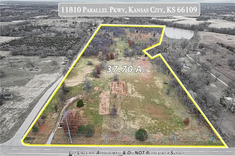 11810 Parallel Pw, Kansas City, KS 66109
