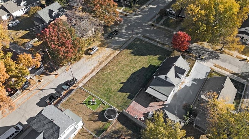 4400 Fairmount Ave, Kansas City, MO 64111