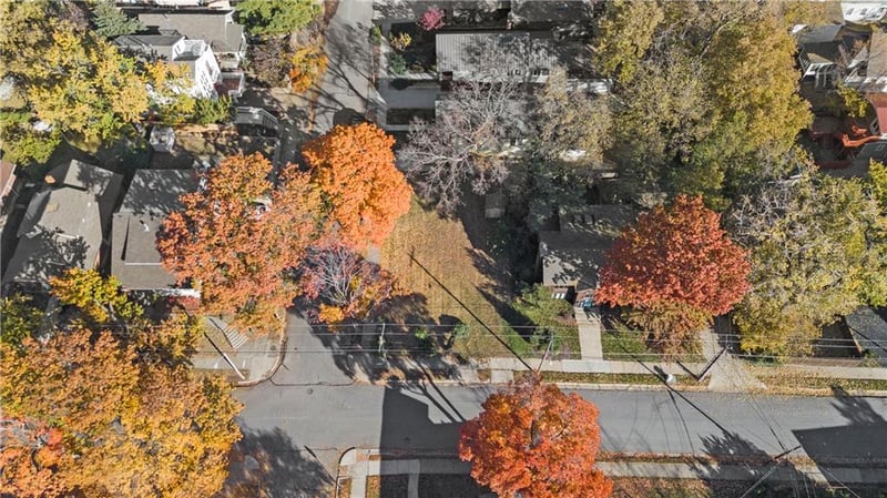 1118 48th St, Kansas City, MO 64112