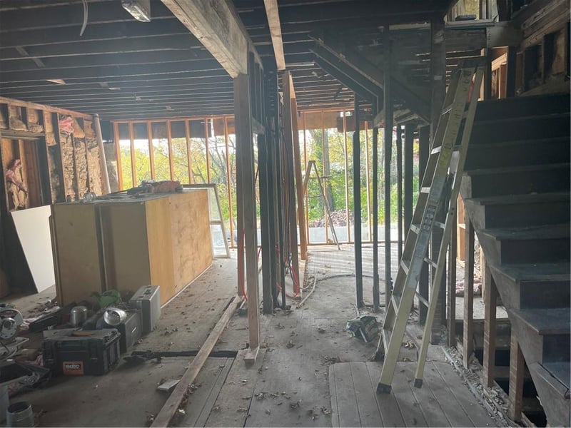 2746 Brooklyn Ave, Kansas City, MO 64109