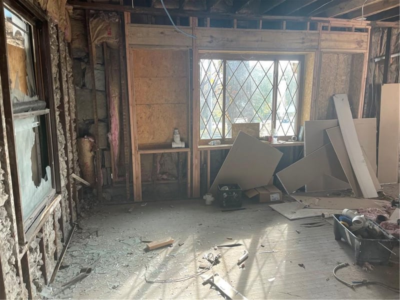 2746 Brooklyn Ave, Kansas City, MO 64109