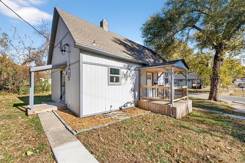 2200 11th St, Kansas City, KS 66104