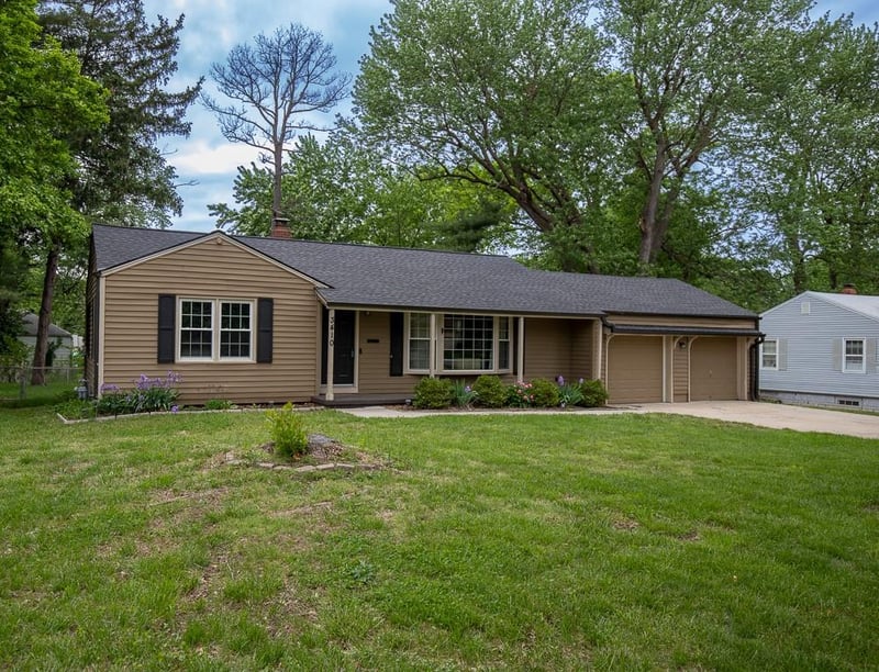 3410 Blue Ridge Blvd, Independence, MO 64052