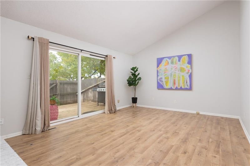 9604 Nieman Pl, Overland Park, KS 66214