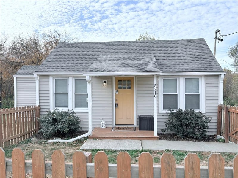 5218 Wheeling Ave, Kansas City, MO 64119