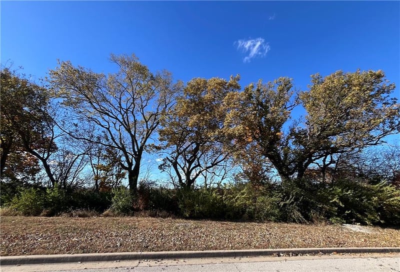 LOT 76 Ridge Rd, Parkville, MO 64152