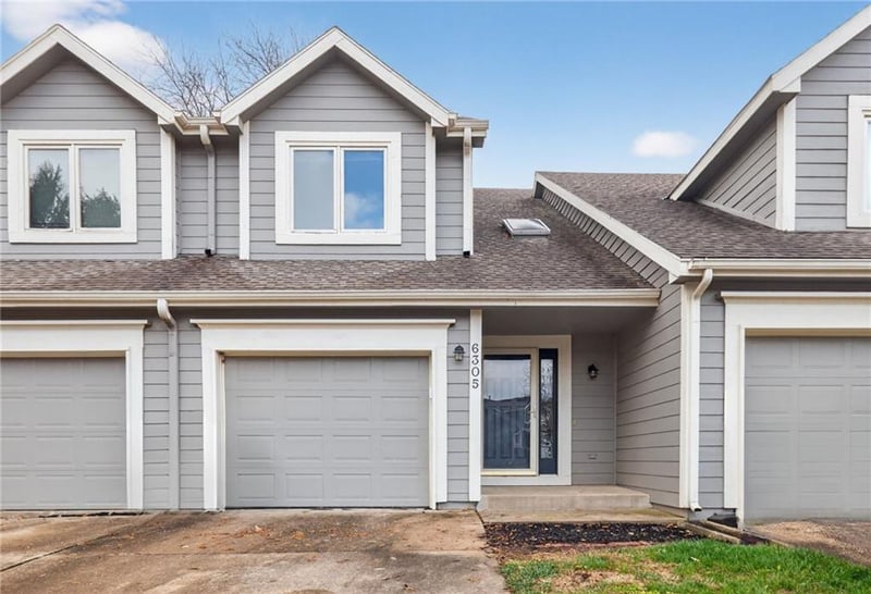 6305 82nd Ct, Kansas City, MO 64151