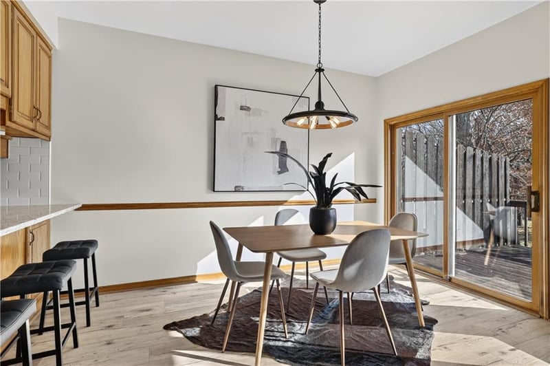 6305 82nd Ct, Kansas City, MO 64151