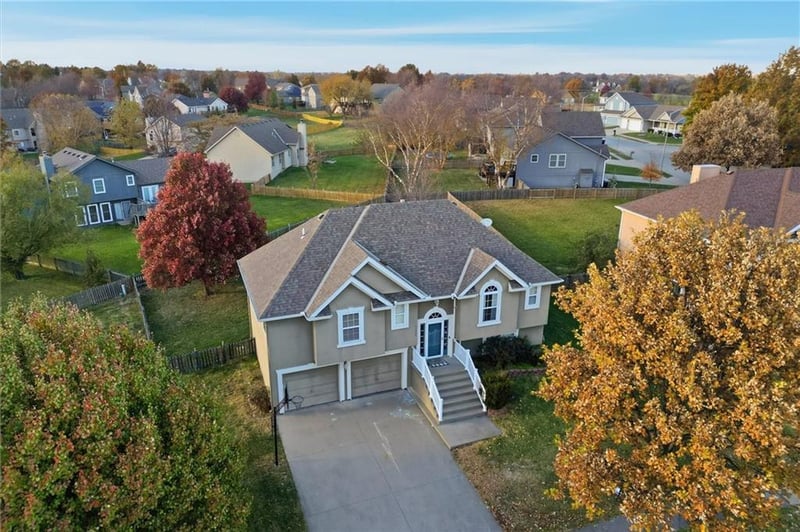 11004 Hunter Ave, Kansas City, MO 64157