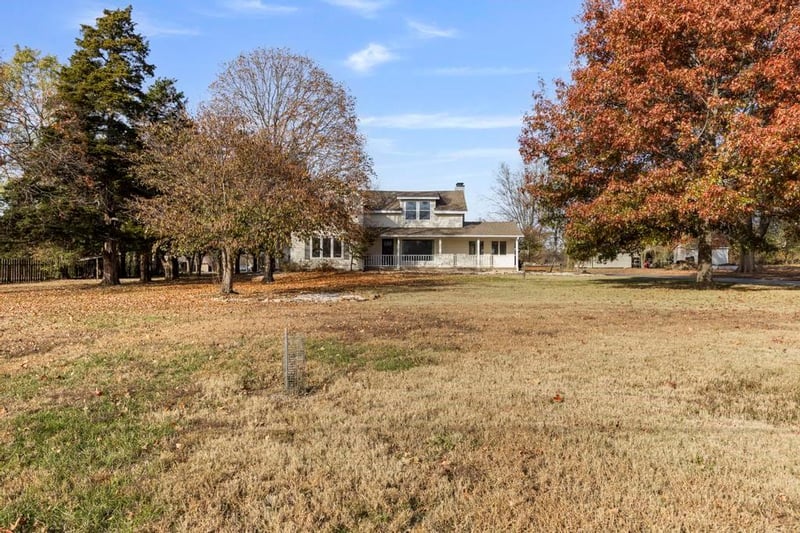 2139 Jayhawk Rd, Fort Scott, KS 66701