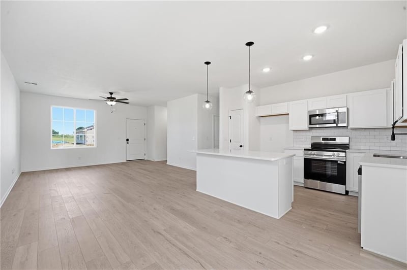 3024 96th Ter, Kansas City, MO 64154
