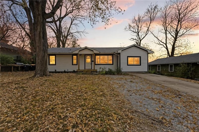 4207 115th St, Kansas City, MO 64137