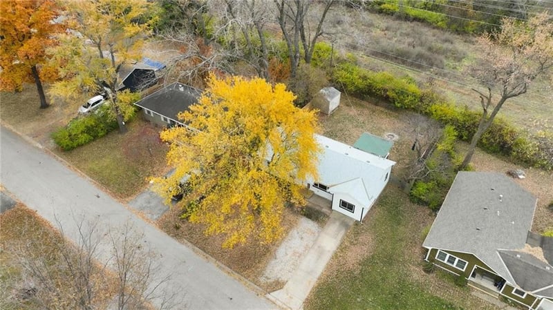 4207 115th St, Kansas City, MO 64137