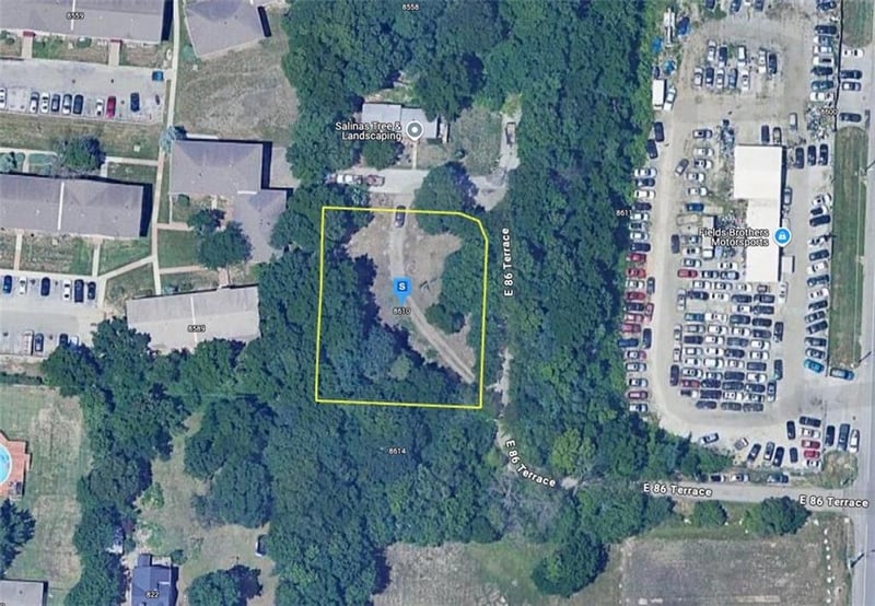 8610 Harrison St, Kansas City, MO 64155