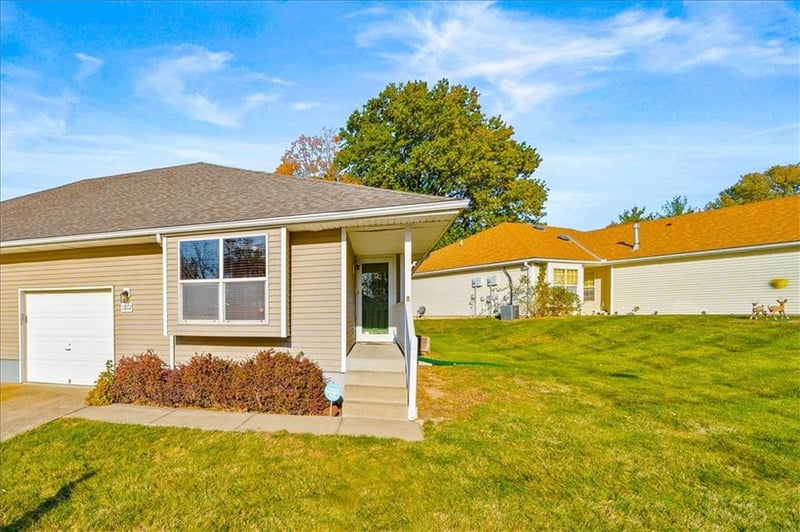 11802 47th Ter, Kansas City, MO 64133