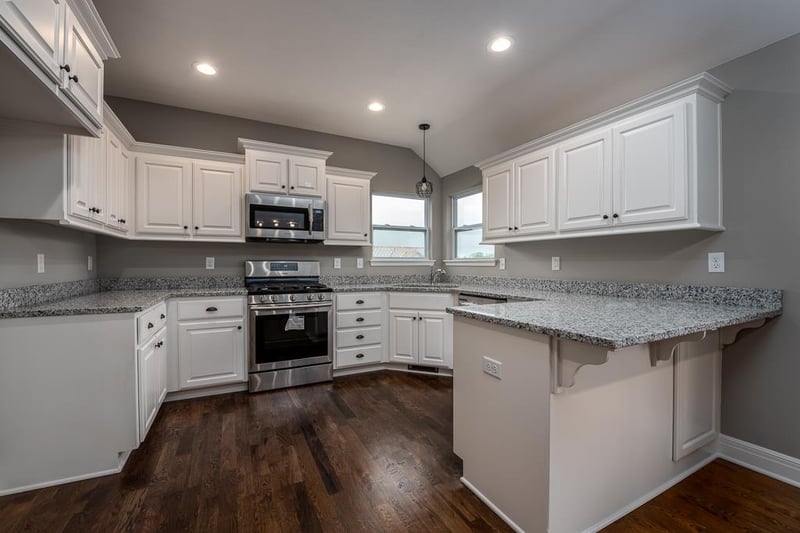 24653 Evans Rd, Tonganoxie, KS 66086