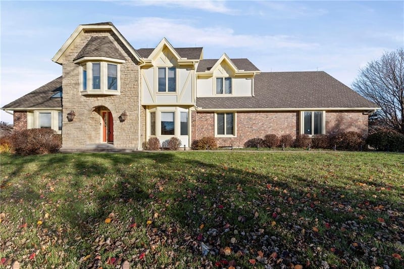 7801 N Childress Ave, Kansas City, MO 64152