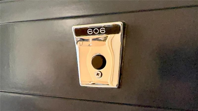 4550 Warwick Blvd #606, Kansas City, MO 64111