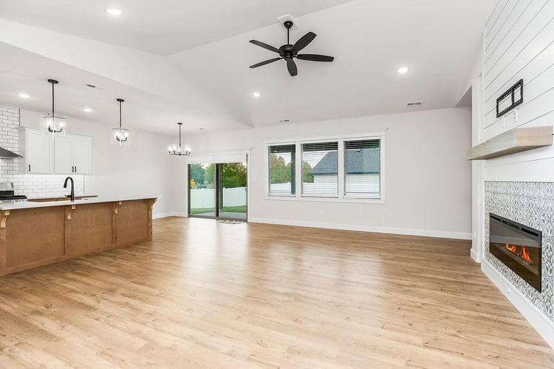 1202 Little Knife Dr, Lawrence, KS 66049