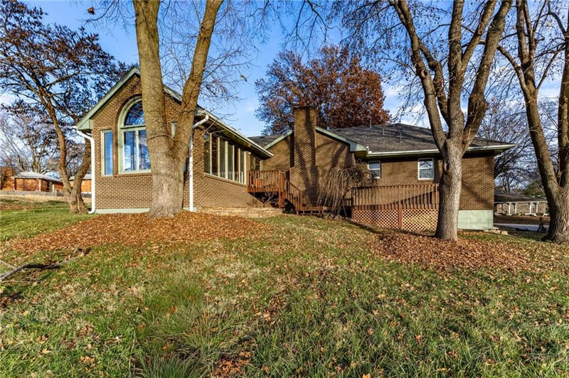 3500 Delaware Ave, Independence, MO 64055