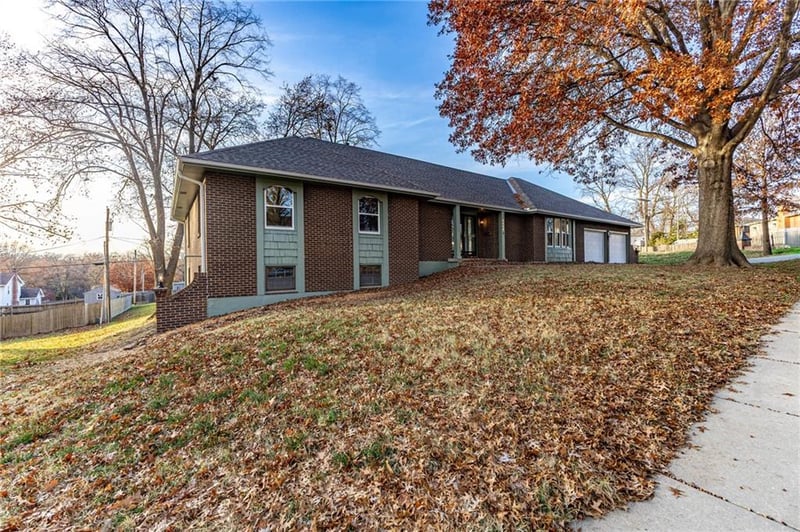 3500 Delaware Ave, Independence, MO 64055