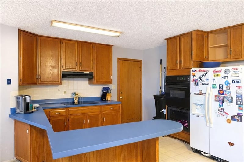 3320 Blue Ridge Blvd, Independence, MO 64052