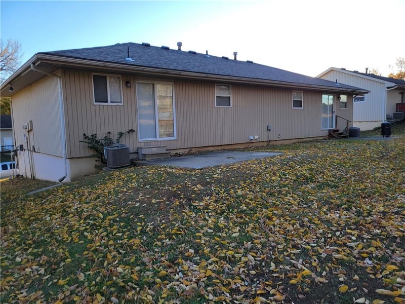 224-226 62nd Ter, Gladstone, MO 64118