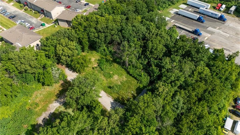 8560 Harrison St, Kansas City, MO 64131