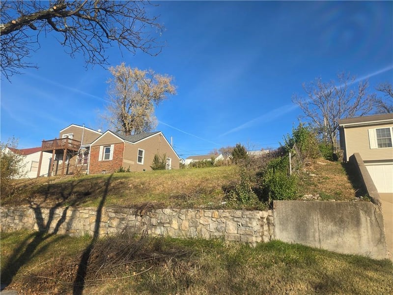 5321 Swope Pw, Kansas City, MO 64130